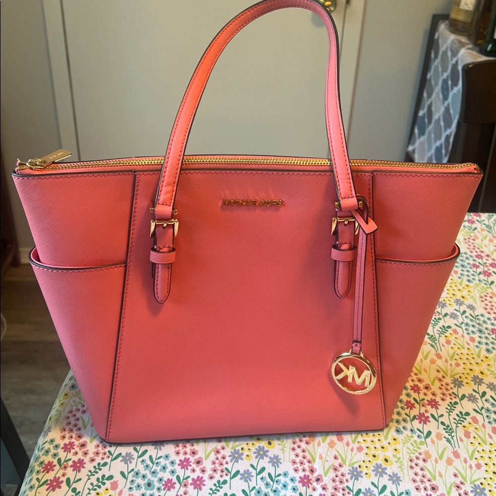 Michael Kors Coral Pink Tote, Satchel & Wallet Set - Picture 2 of 7